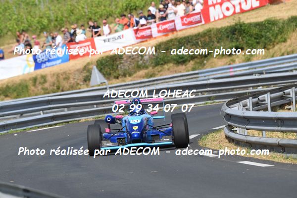 http://v2.adecom-photo.com/images//6.COURSE DE COTE/2022/5_LA_POMMERAYE_2022/BEZINAUD_David/79A_3528.JPG